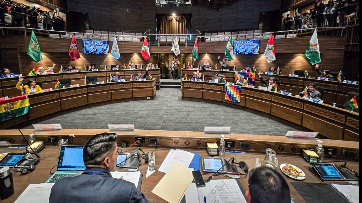 03_senado Aprobación del Poyecto de Ley por unanimidad en el Senado